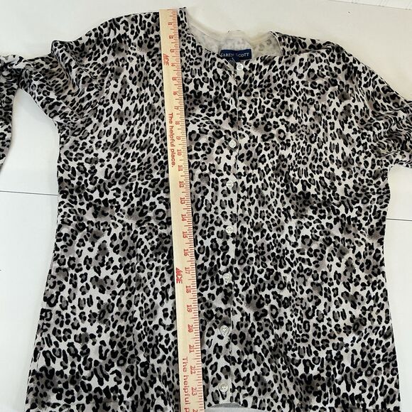 Karen Scott Size Med Cheetah Animal Print Button‎ Cardigan Sweater Office Career - Picture 7 of 9